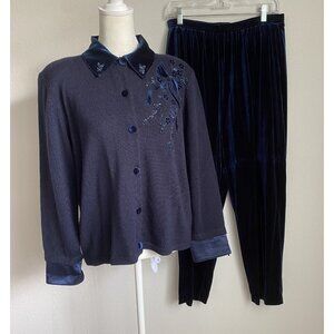 Alfred Dunner Women's Petite Large Outfit Set Blue Pants Velour Embroidered Bow